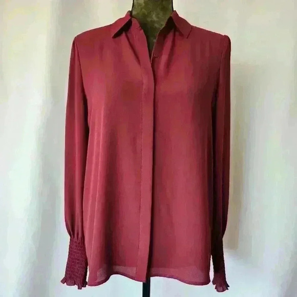 ✨Like New✨ Express Ruffle Cuff Portofino Shirt, Plum Brown, Size Small - Picture 1 of 7